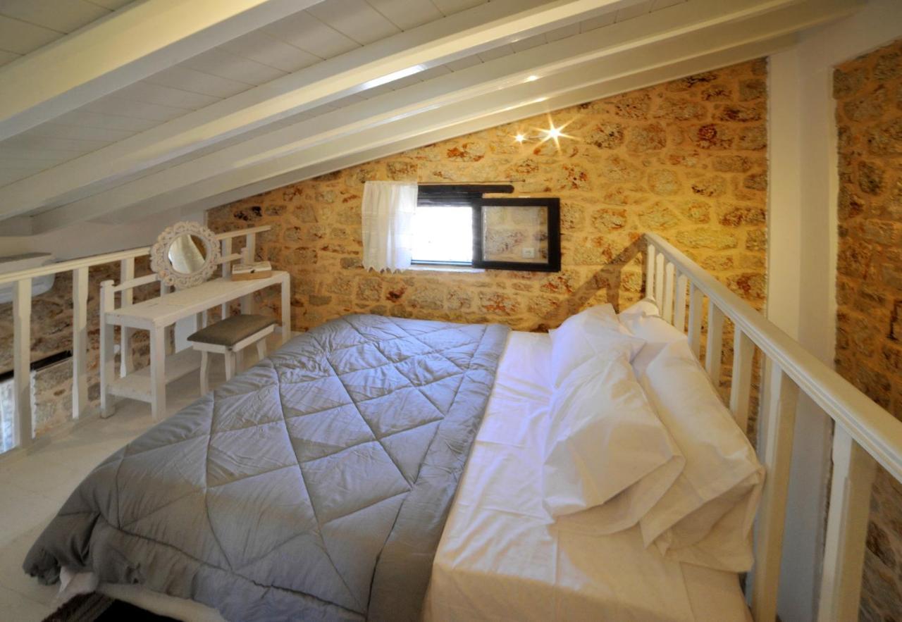 Halki Island Casa Piedraヴィラ エクステリア 写真